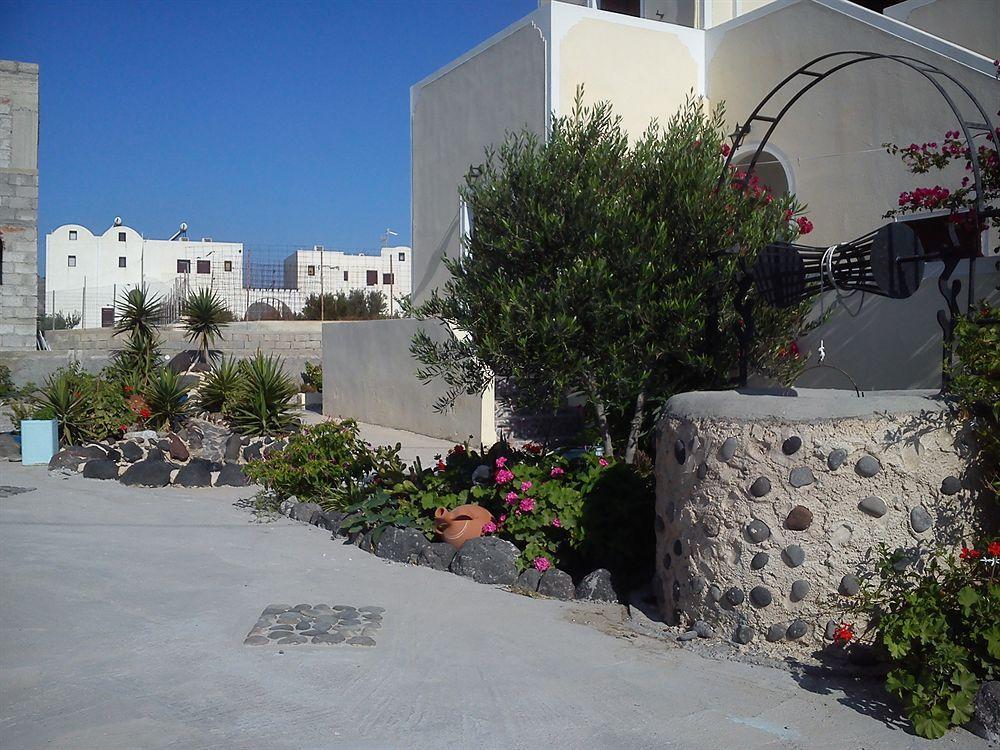 Marina Studios Tilos Bagian luar foto