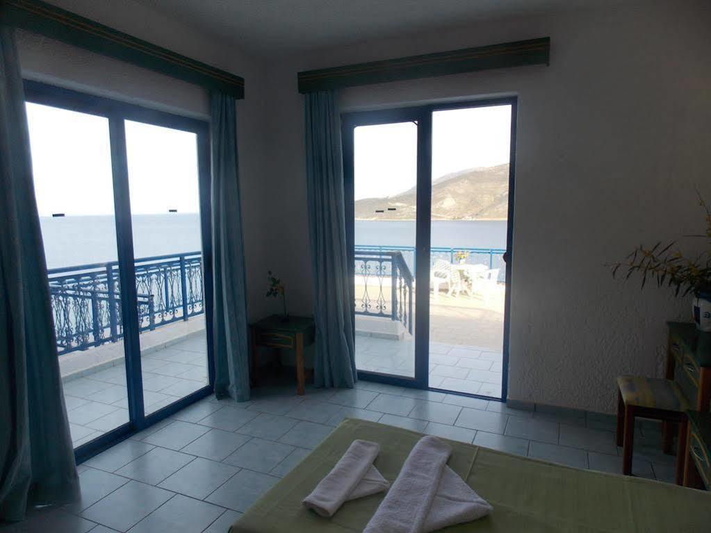 Marina Studios Tilos Bagian luar foto